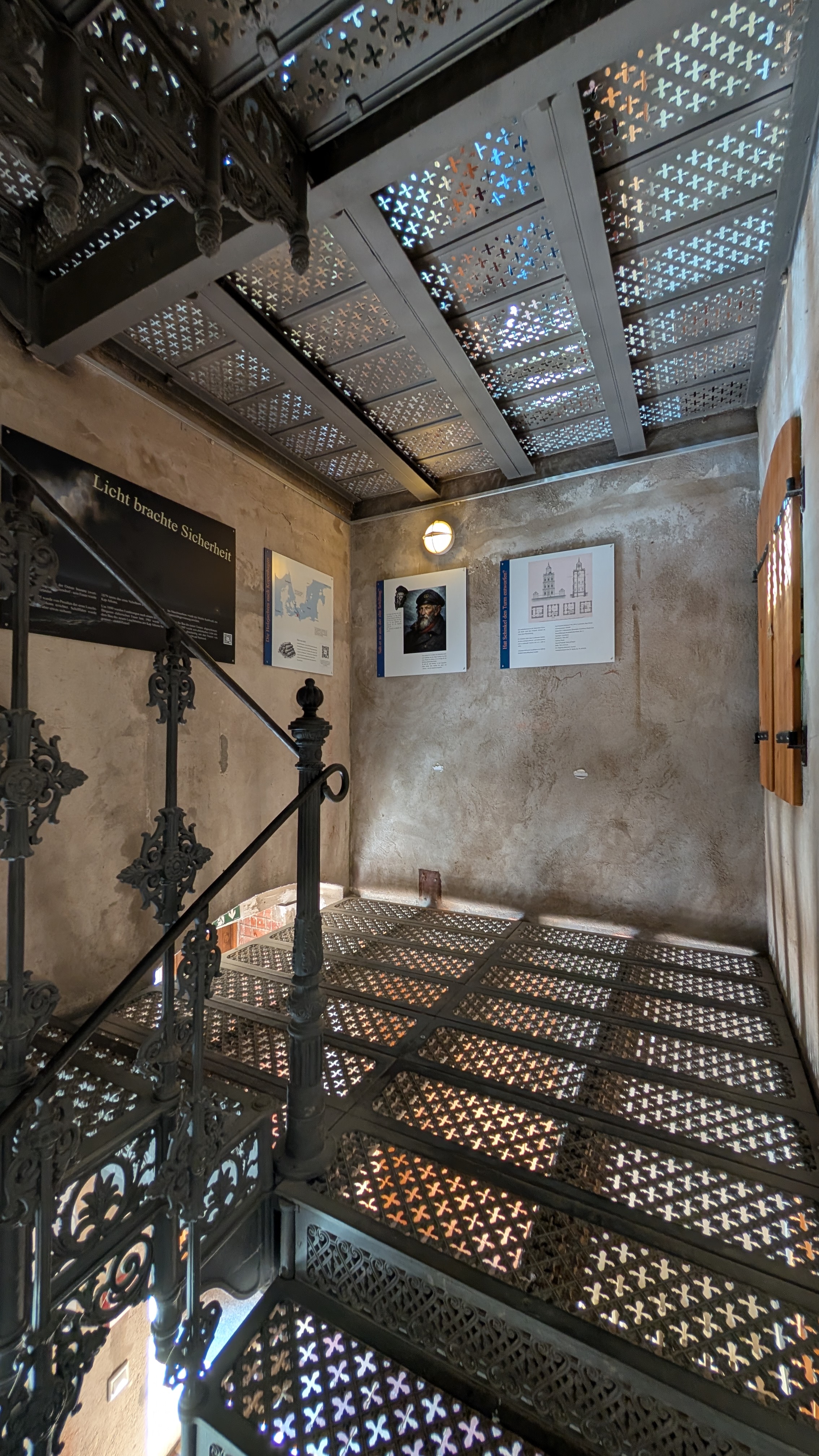 PXL_20260714_131938867.MP 200 Jahre Schinkelturm am Kap Arkona: Neue Ausstellung er&ouml;ffnet - Kap Arkona